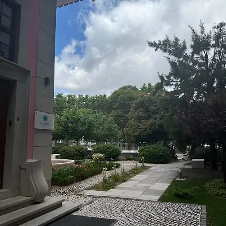 Le Jardin 4* Лиссабон